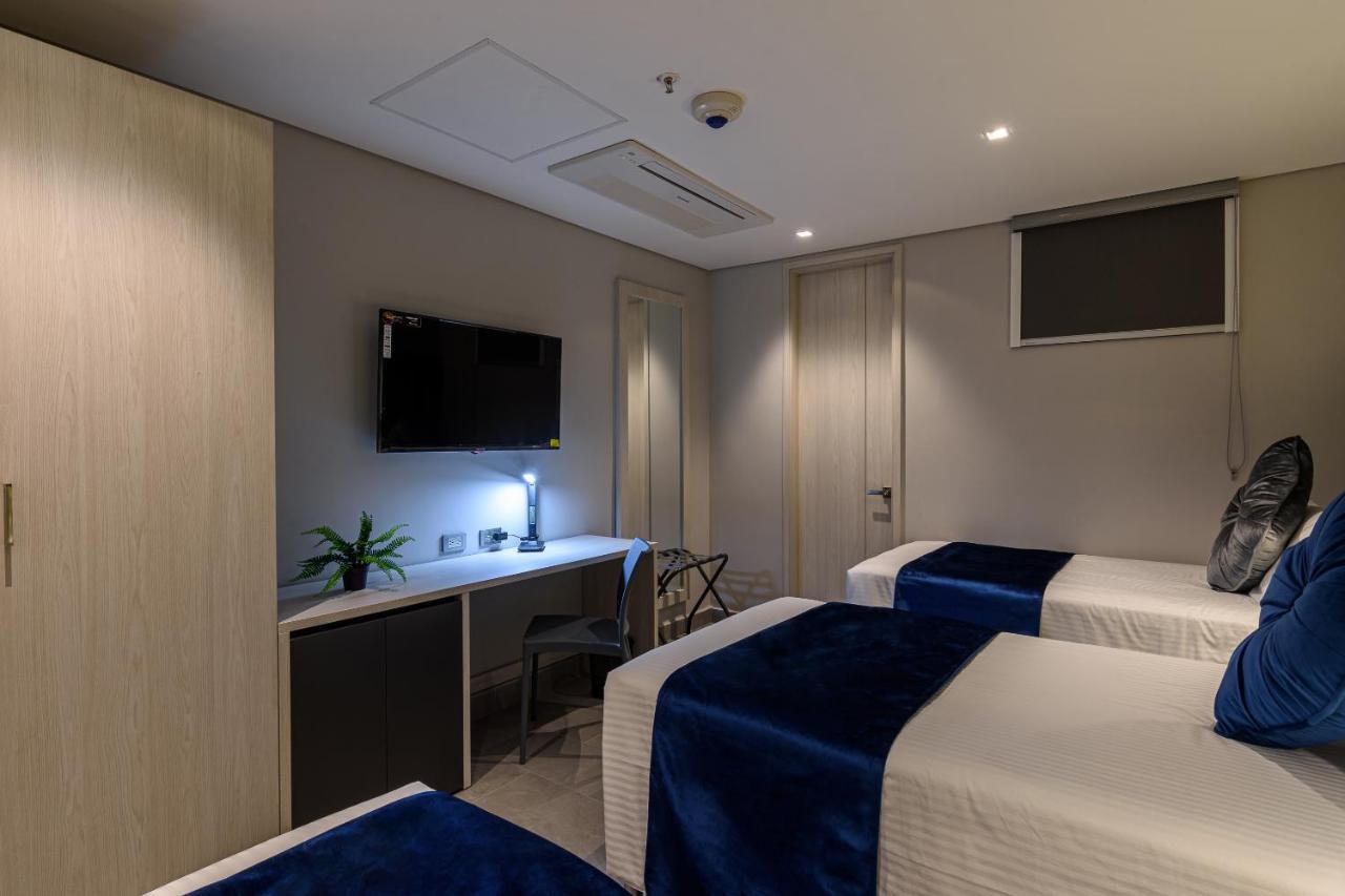 4 Sur Hotel เมเดยิน ภายนอก รูปภาพ