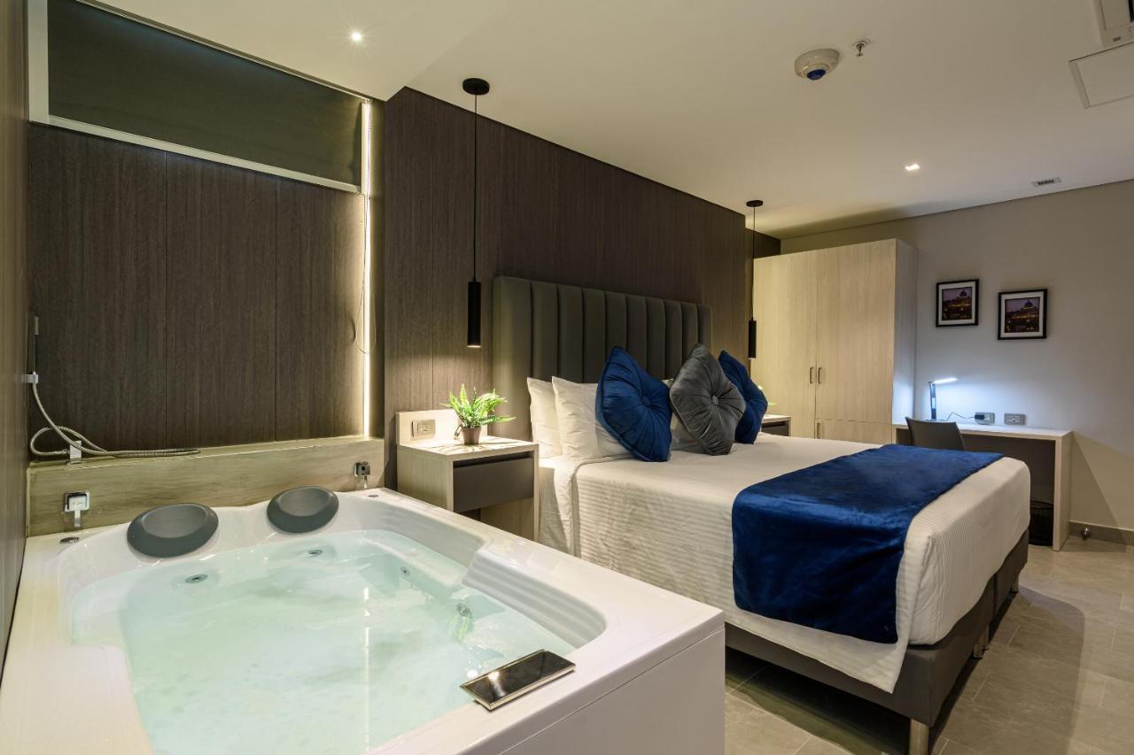 4 Sur Hotel เมเดยิน ภายนอก รูปภาพ